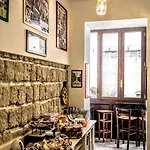 San Gennaro Nocleg ze śniadaniem 4*