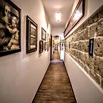 Bed and Breakfast San Gennaro Νάπολη