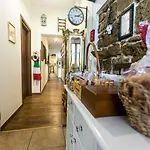 San Gennaro Bed and Breakfast Νάπολη