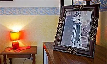 San Gennaro 4*