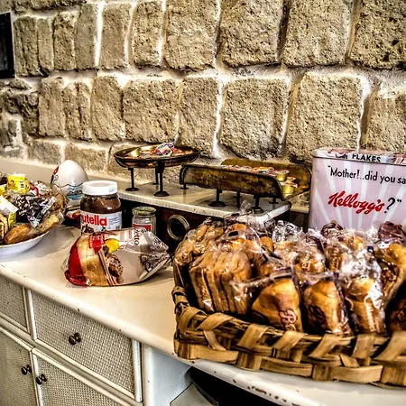 Bed & Breakfast San Gennaro Napoli