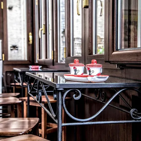 San Gennaro نابولي