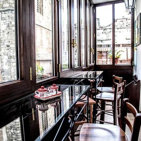 San Gennaro Bed & Breakfast *