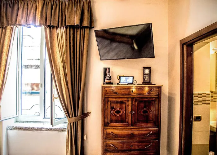 Nocleg ze śniadaniem San Gennaro Neapol