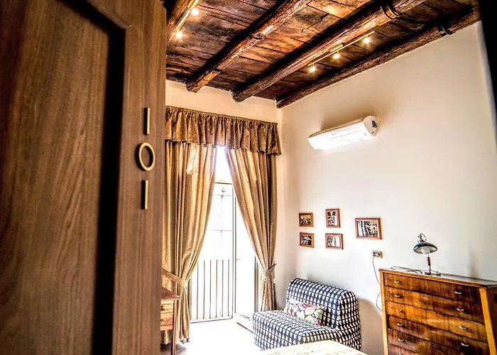 Nocleg ze śniadaniem San Gennaro Neapol