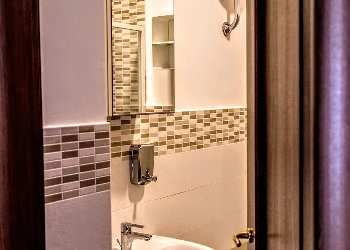 Nocleg ze śniadaniem San Gennaro 4*