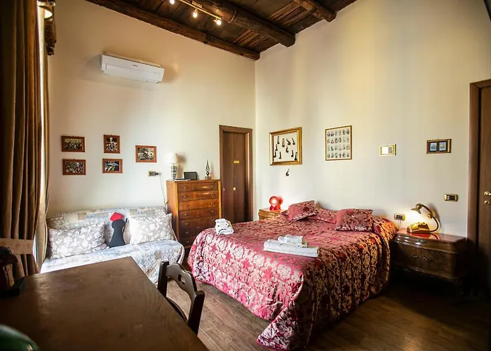 Nocleg ze śniadaniem San Gennaro 4*